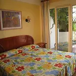 Montemayor Апартаменти *